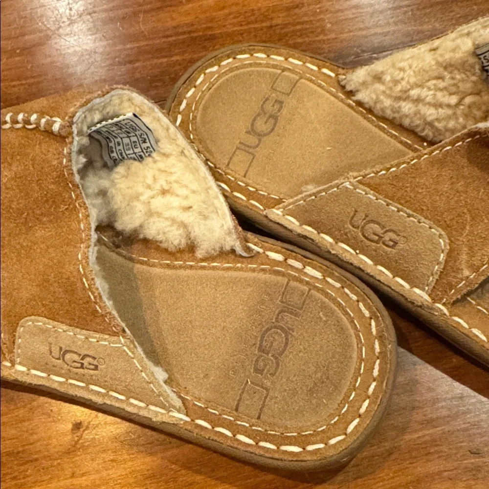 UGG Layback Flip Flop Suede Chestnut Brown Tan Kids Size 3 Sandal Shearling